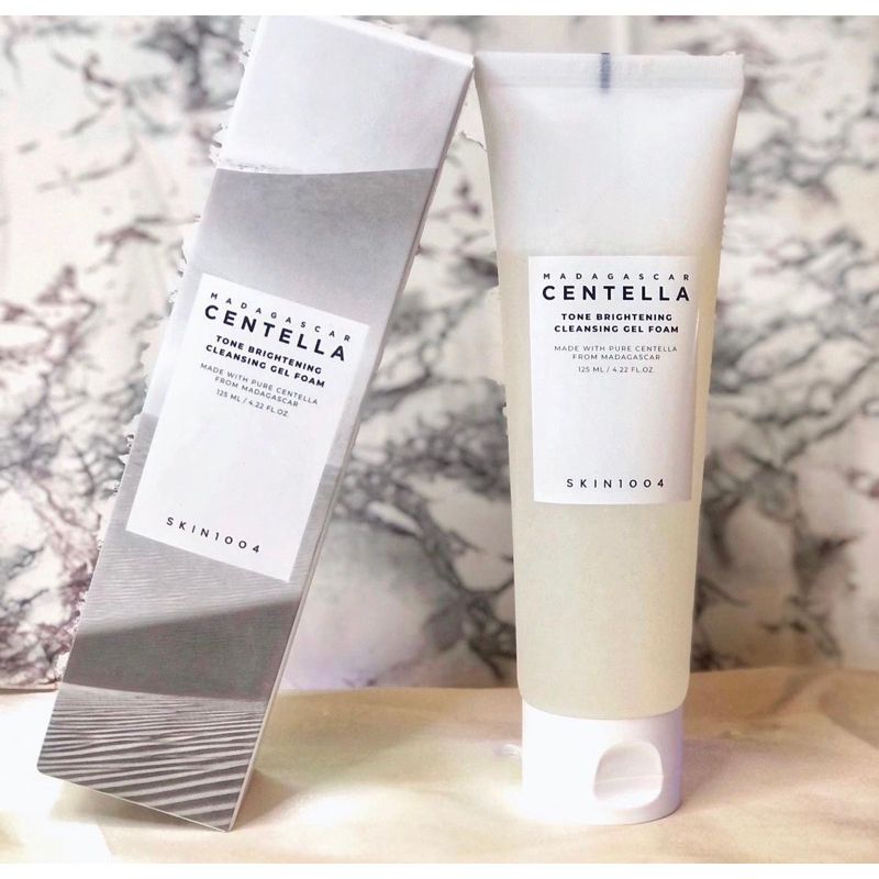 Madagascar Centella Tone Brightening Cleansing Gel Foam